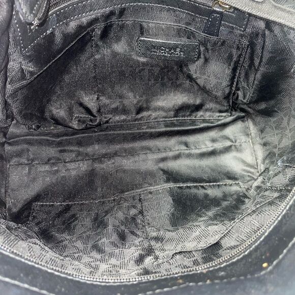 Michael Kors Black Jet Set Shoulder Bag - Picture 12 of 12